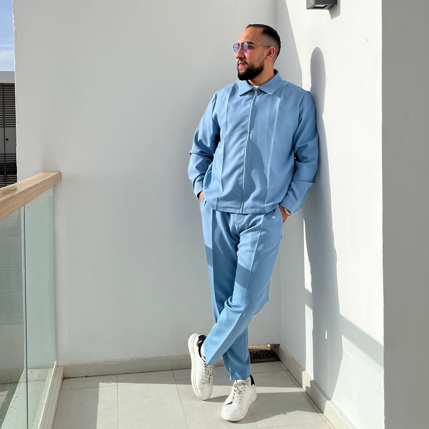 Bleu Ciel
